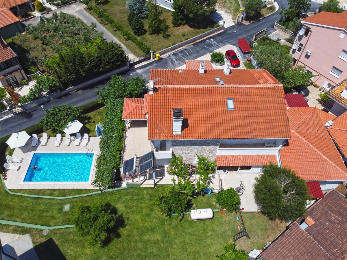 Double Room With Pool 2261 Medulin Exterior photo